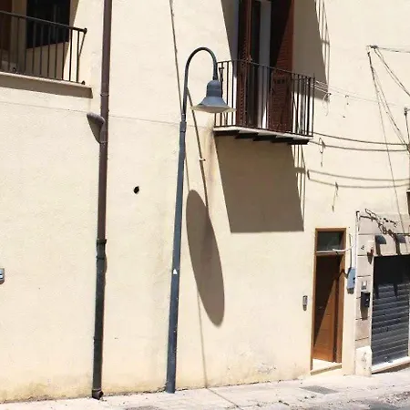 Charming In 45m² + Balcony * Alcamo